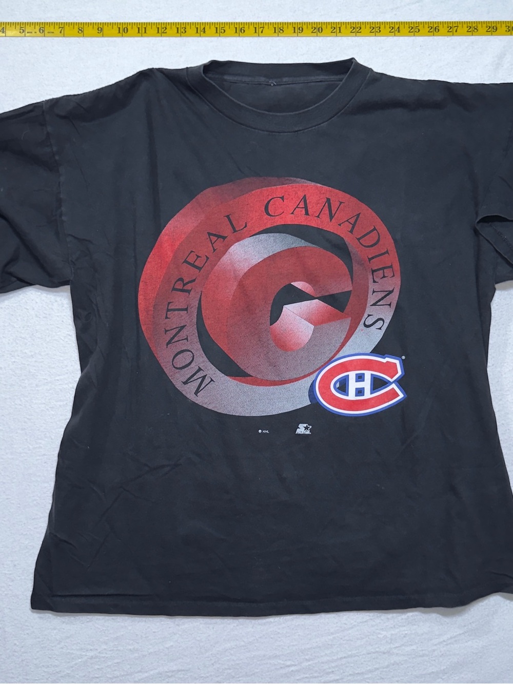 NHL Montreal Canadiens Black Red Logo Short Sleeve T-Shirt vintage